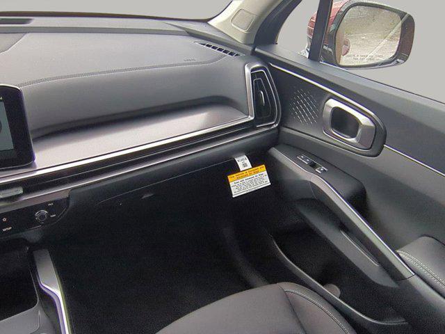 new 2025 Kia Sorento car, priced at $31,581