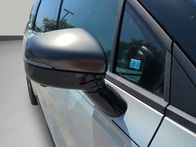 new 2025 Kia Carnival Hybrid car, priced at $53,940