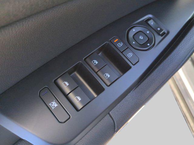 new 2026 Kia Sportage Hybrid car, priced at $40,841
