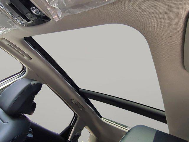 new 2025 Kia Sportage car, priced at $32,148