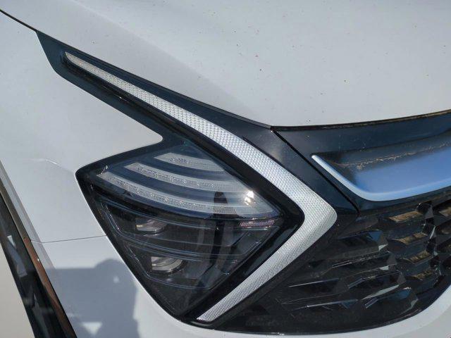 new 2025 Kia Sportage car, priced at $31,121