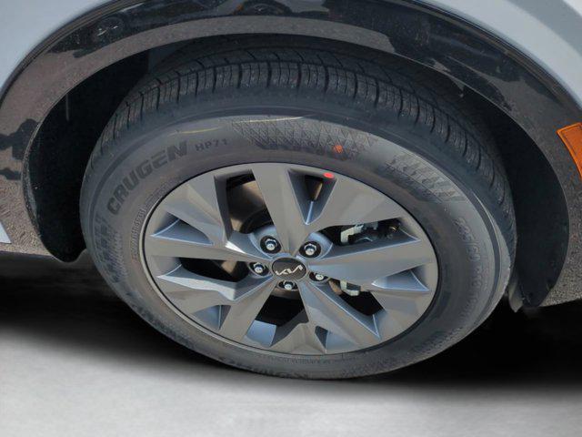 new 2025 Kia Sportage car, priced at $31,121