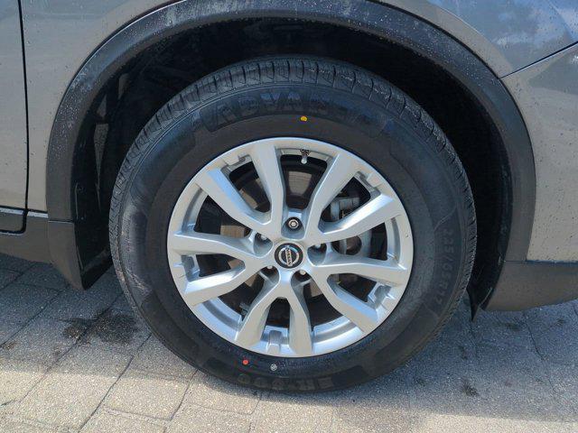 used 2018 Nissan Rogue car, priced at $10,352