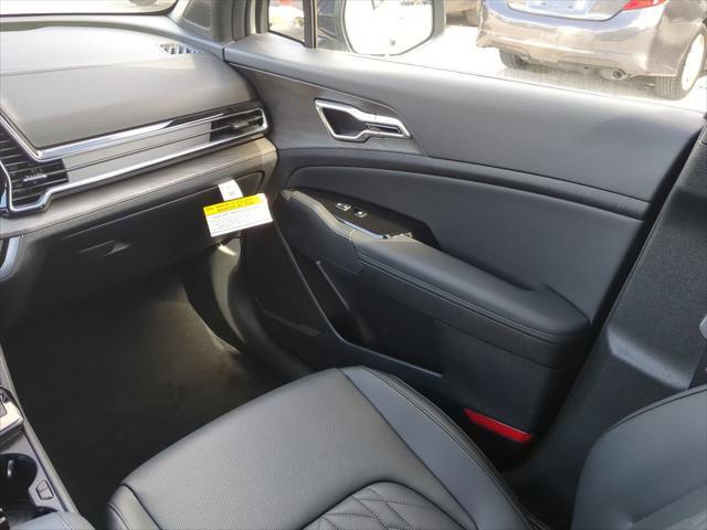 new 2025 Kia Sportage car, priced at $30,478