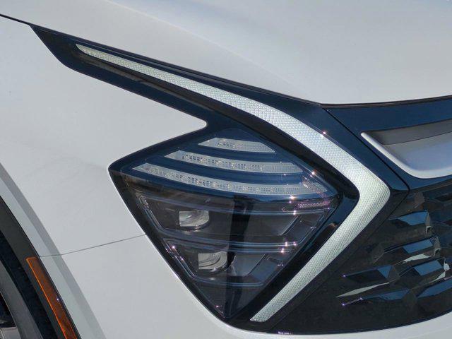 new 2025 Kia Sportage car, priced at $30,148