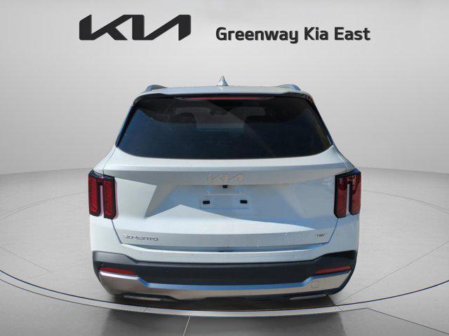 new 2025 Kia Sorento Hybrid car, priced at $37,988