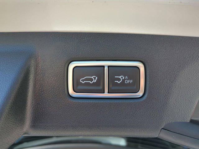 new 2025 Kia Sorento Hybrid car, priced at $37,988