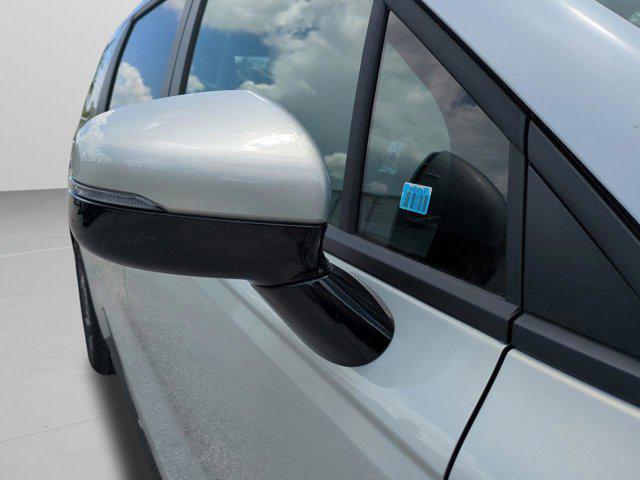 new 2026 Kia Carnival Hybrid car, priced at $42,616