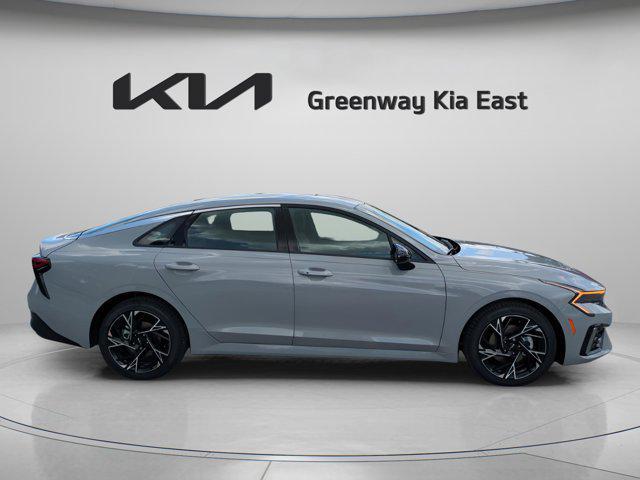 new 2026 Kia K5 car, priced at $29,013