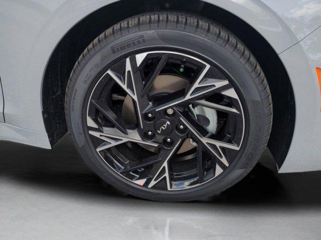 new 2026 Kia K5 car, priced at $29,013