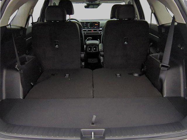new 2025 Kia Sorento car, priced at $40,080