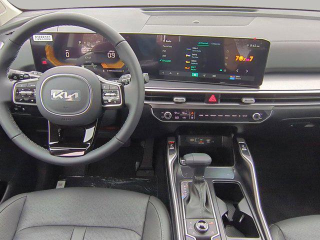 new 2025 Kia Sorento car, priced at $40,080