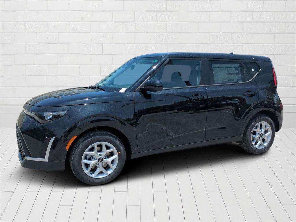new 2025 Kia Soul car, priced at $20,180