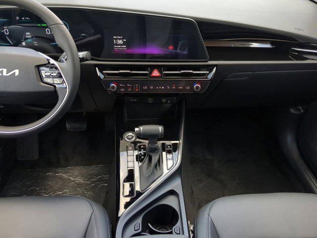 new 2025 Kia Niro car, priced at $27,983