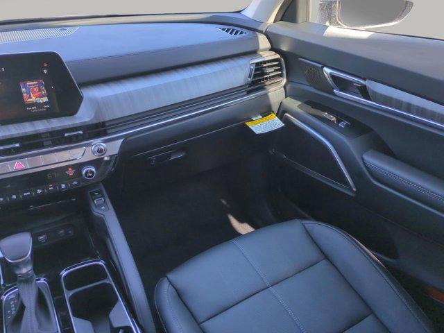 new 2025 Kia Telluride car, priced at $40,924