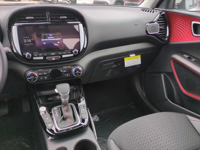 new 2025 Kia Soul car, priced at $26,184