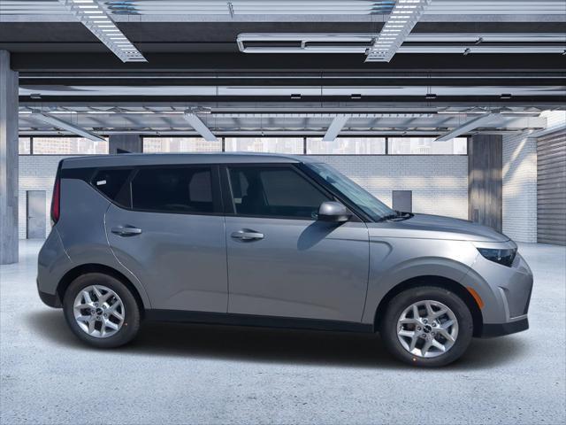 new 2025 Kia Soul car, priced at $21,135