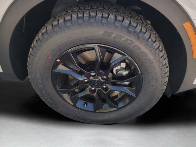 new 2025 Kia Sportage car, priced at $35,710