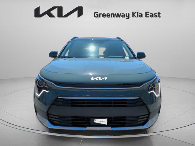 new 2025 Kia Niro car, priced at $28,786