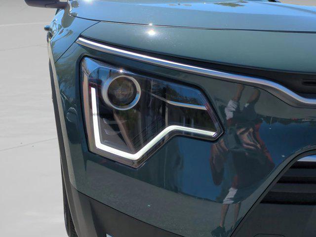 new 2025 Kia Niro car, priced at $28,786