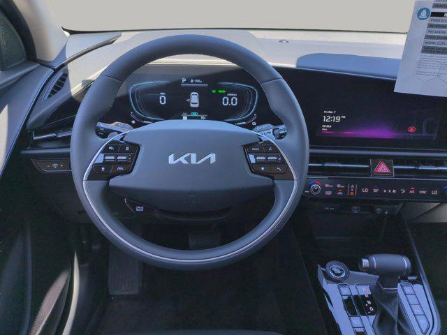 new 2025 Kia Niro car, priced at $28,786