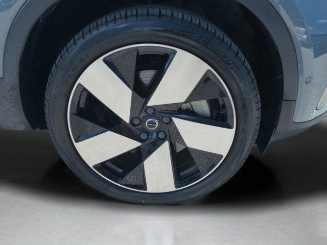 used 2023 Volvo C40 Recharge Pure Electric car, priced at $31,591