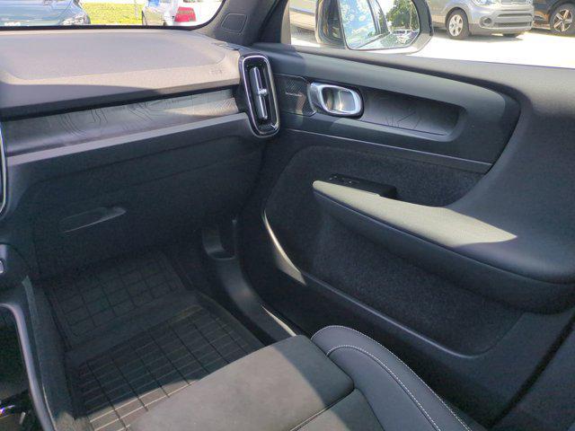 used 2023 Volvo C40 Recharge Pure Electric car, priced at $31,591