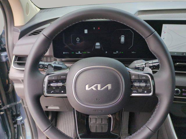 new 2026 Kia Carnival Hybrid car, priced at $47,771