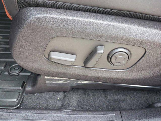 new 2026 Kia Carnival Hybrid car, priced at $47,771
