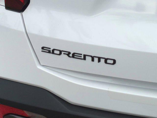 new 2025 Kia Sorento car, priced at $45,533