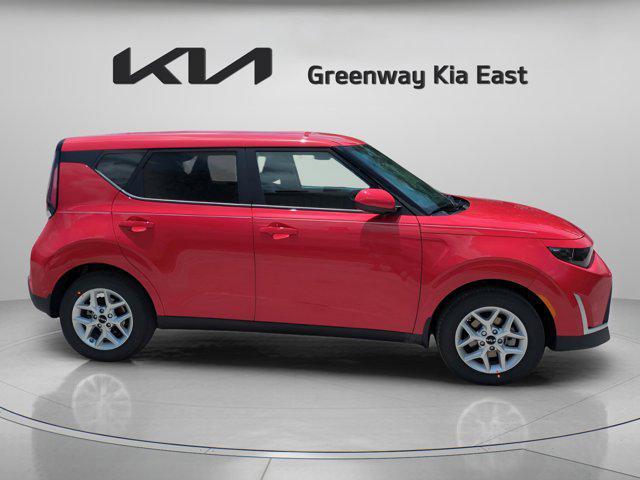 new 2025 Kia Soul car, priced at $20,176