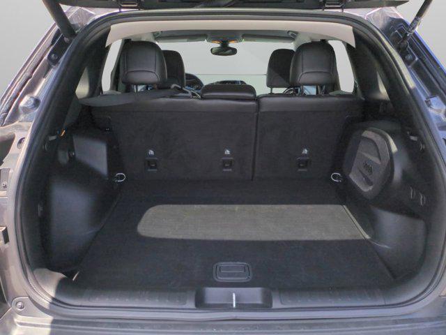 used 2019 Jeep Cherokee car, priced at $18,995