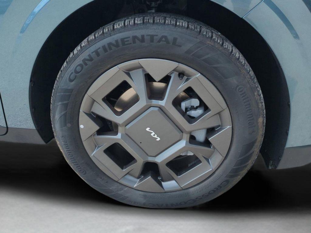 new 2026 Kia Carnival Hybrid car, priced at $47,771