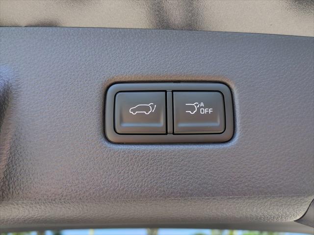 new 2025 Kia Carnival car, priced at $52,334