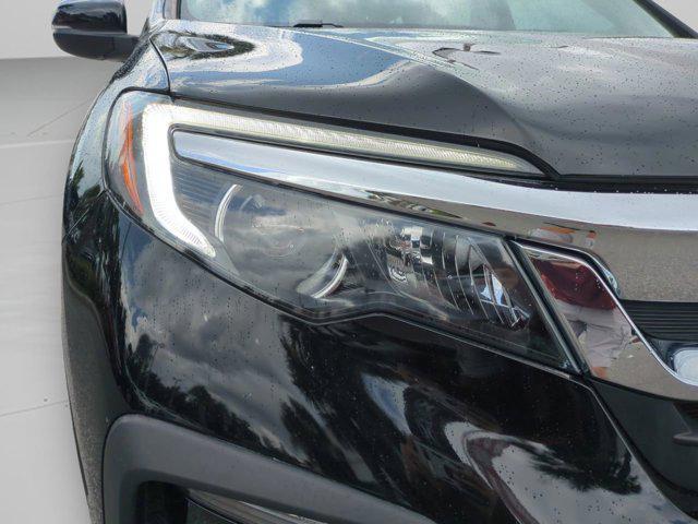 used 2022 Honda Pilot car, priced at $28,396