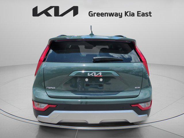 new 2025 Kia Niro car, priced at $28,274