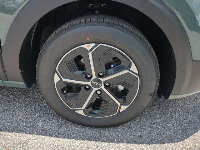 new 2025 Kia Niro car, priced at $28,274