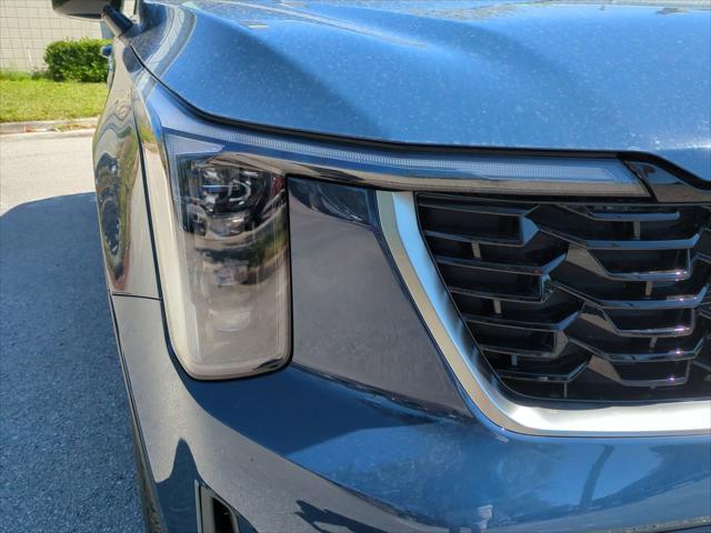 new 2025 Kia Sorento car, priced at $35,523