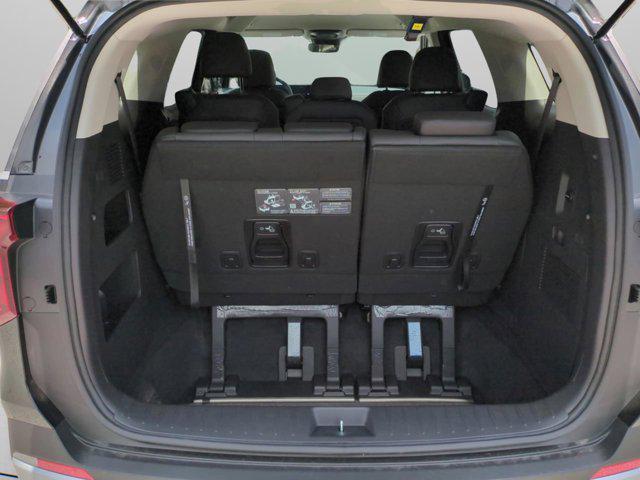 new 2025 Kia Carnival car, priced at $38,096
