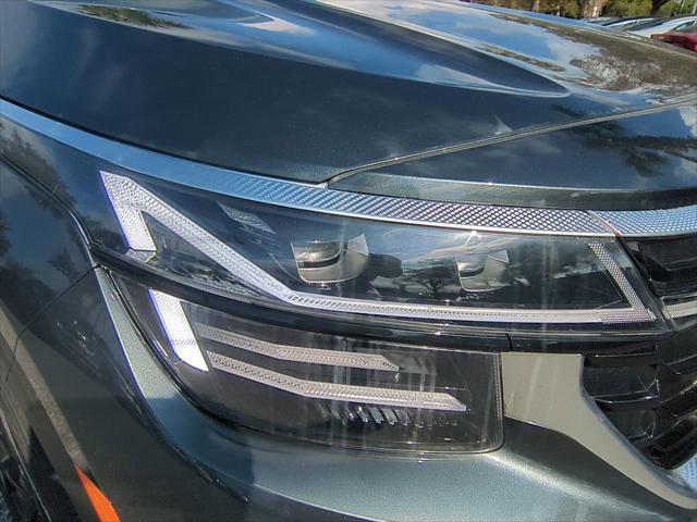 new 2025 Kia Seltos car, priced at $30,512