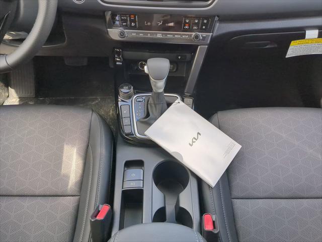 new 2025 Kia Seltos car, priced at $30,512