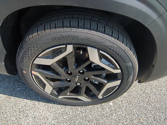 new 2025 Kia Seltos car, priced at $30,512