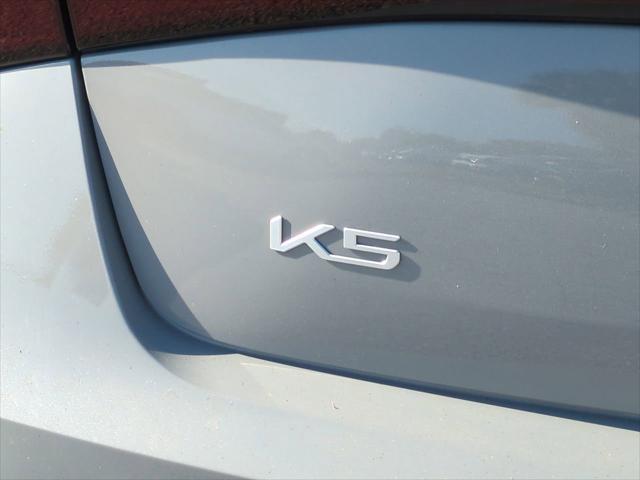 new 2025 Kia K5 car, priced at $30,305
