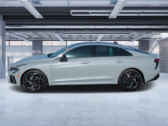 new 2025 Kia K5 car, priced at $30,305