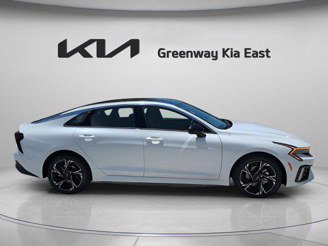 new 2025 Kia K5 car, priced at $29,092