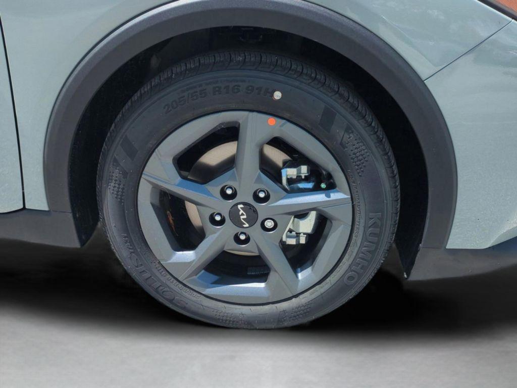 new 2025 Kia K4 car, priced at $22,290