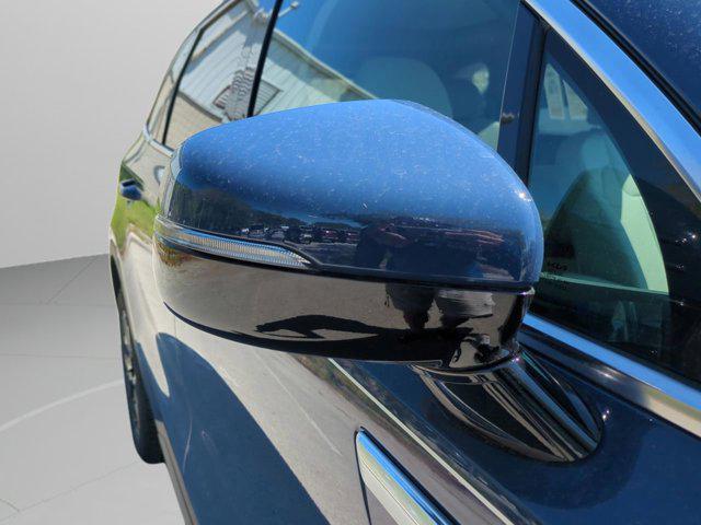 new 2025 Kia Sorento car, priced at $35,617