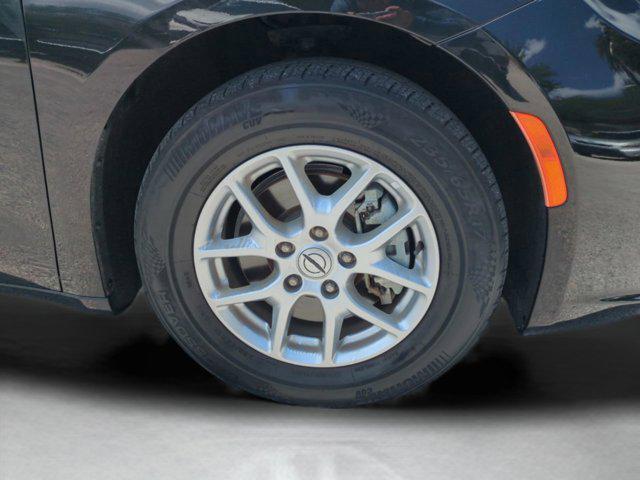 used 2022 Chrysler Pacifica car, priced at $20,493