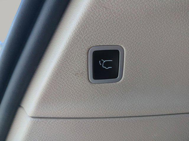 used 2022 Chrysler Pacifica car, priced at $20,493