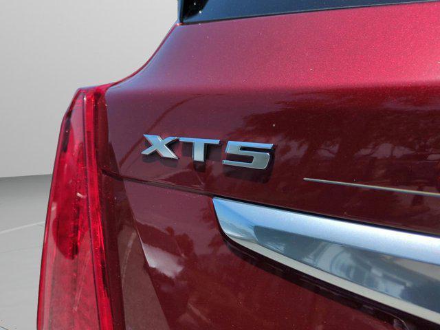 used 2017 Cadillac XT5 car, priced at $16,592
